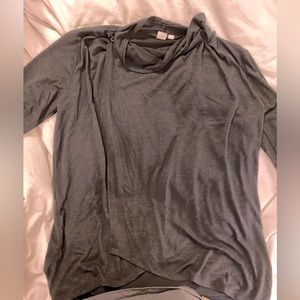 Gap Maternity Nursing Tunic Sz L